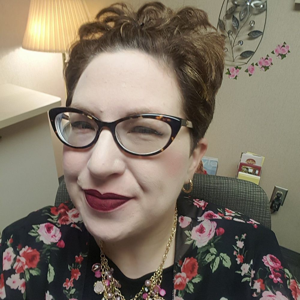 Meet your Posher, Sara